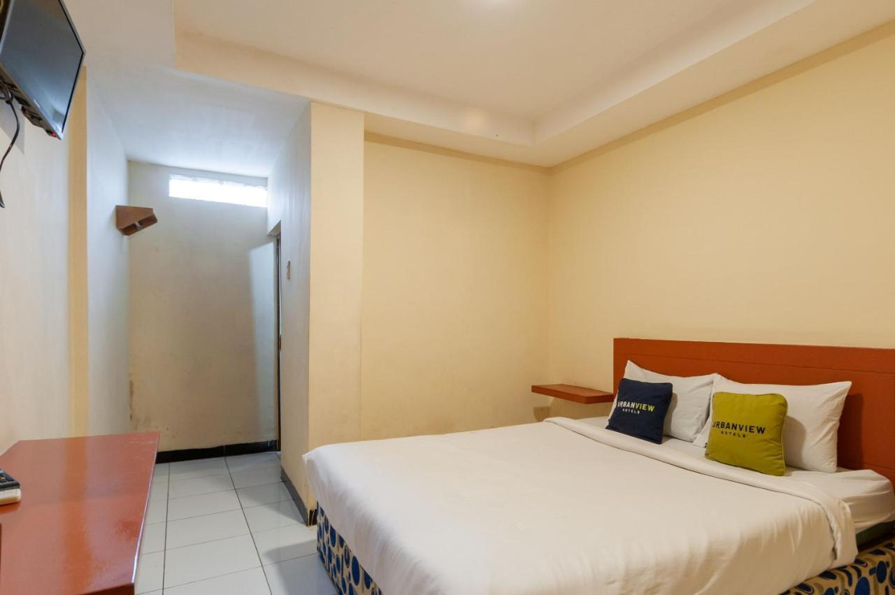 Urbanview Hotel Syariah Residence Medan By Reddoorz Exterior photo