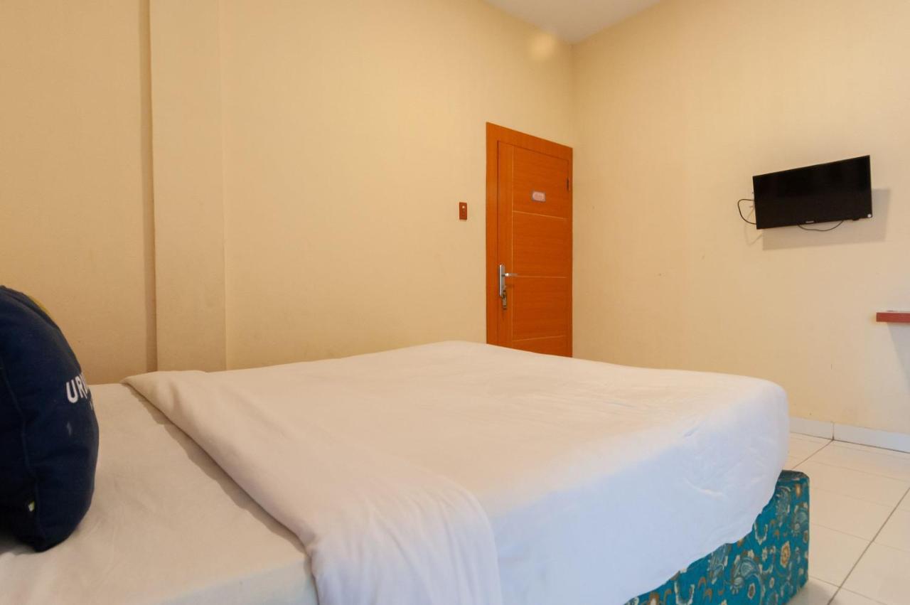 Urbanview Hotel Syariah Residence Medan By Reddoorz Exterior photo